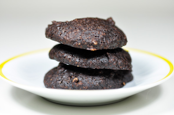 dd204-gluten-free-chocolate-cookies1rs